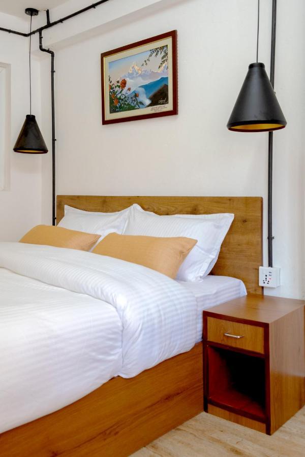 Nexus Inn- The Aparthotel Kathmandu Bagian luar foto